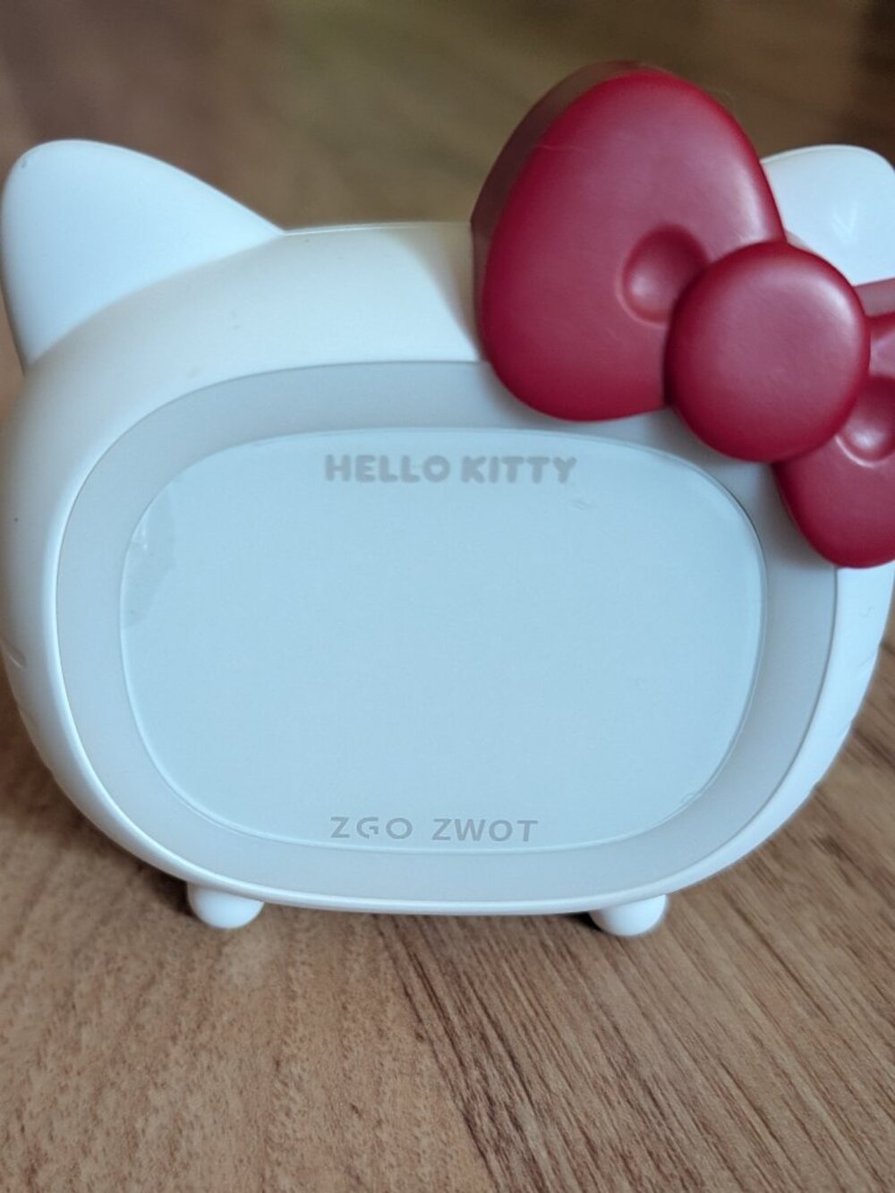 Sanrio x ZGO Hello Kitty Bluetooth Speaker Alarm Clock - White & Red - NIB